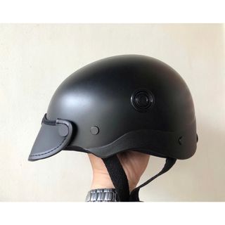 Bảo Di Shop [GIÁ TỐT] Nón Bảo Hiểm Trơn Chính Hãng HELMET - Màu Sơn Nhám - Có Lỗ Thông Gió - Hợp Với Nam & Nữ
