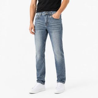 Jean dài nam.  Chất jean cao cấp, dày dặn – co giãn nhẹ, mặc thoải mái cả ngày.