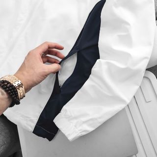 Mẫu áo khoác Nam chất gió nhăn xịn 2 lớp dày dặn.
