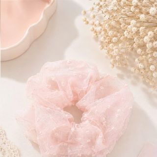 Cột tóc hottrend nhiều mẫu