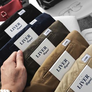 Short kaki nam. Mẫu short lưng thun với chất vải dày dặn, mịn, co giãn tốt.