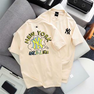 Áo thun nam. Chất thun cotton co giãn 4 chiều , Chất vải dày vừa mềm mịn thấm hút mồ hôi tốt.