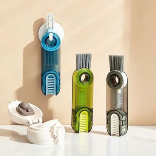 Bàn chải vệ sinh bằng nhựa 3in1