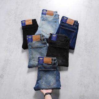 Jean dài nam slim fit.