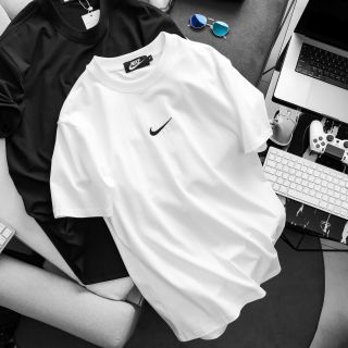 Áo thun nam.  Chất thun 100%cotton 4c xịn mịn.  Logo thêu.