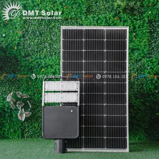 Đèn đường cao cấp năng lượng mặt trời 30W [12.8V | MPPT | Mono | Bridgelux] | DMT Solar