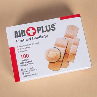 HỘP 100 MIẾNG DÁN BĂNG KEO CÁ NHÂN