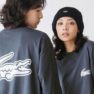 Mẫu áo thun tay dài chất cotton 4c mềm mịn, co giãn tốt.