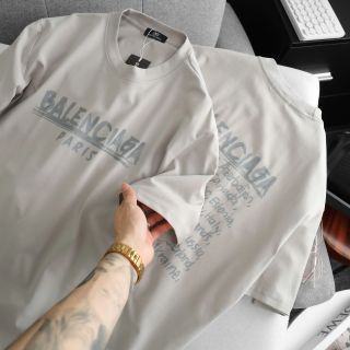 Mẫu áo thun nam. Áo chất cotton 4c .