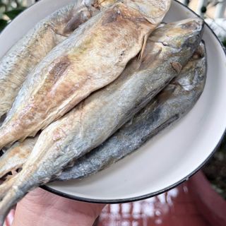 MẮM CÁ BẠC MÁ BÌNH ĐỊNH (nguyên con) - 1KG