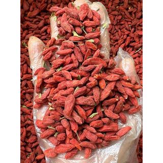 Kỷ Tử Mộc Đại Loại 1 AAA Giá Sỉ – Kỷ Tử Đỏ Hạt To – Hàng Khô Nguyên Liệu-Thùng/20kg