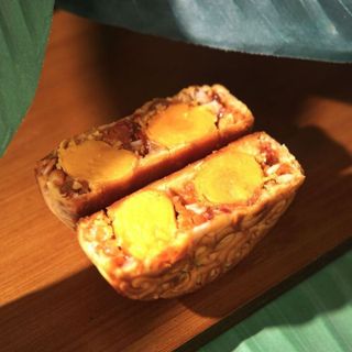 🥮 BÁNH TRUNG THU 200G – 2 TRỨNG MUỐI | GÀ QUAY • THẬP CẨM • ĐẬU XANH • KHOAI MÔN • DỪA 🌕