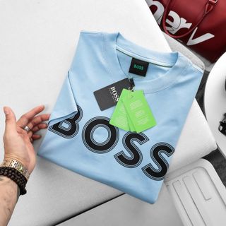 B.O.O.S New T-shirt.  Mẫu áo cotton 4c in cao logo, bao bền không bong tróc.