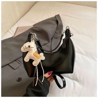 ✨ [TẶNG CHARM] TÚI XÁCH NỮ W883 – DÁNG THUYỀN NHỎ XINH, SANG CHẢNH & CỰC DỄ PHỐI ĐỒ ✨