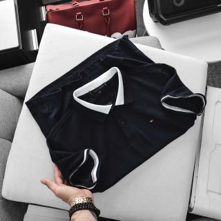 Mẫu áo cổ bẻ chất pique cotton 2c mềm mịn, phối bo tinh tế.