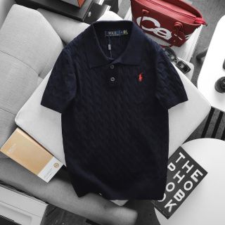 Mẫu áo ngựa chất len dệt xoắn thừng. Logo thêu tỉ mỉ, bảng màu căn bản + full tem tag.