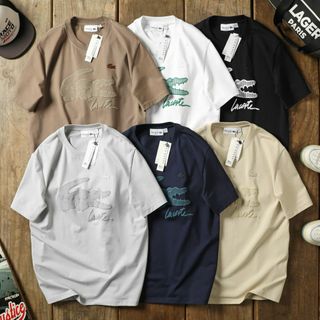 Mẫu áo thun.  Phong cách trẻ trung, cá tính, form unisex nam nữ đều có thể mặc.