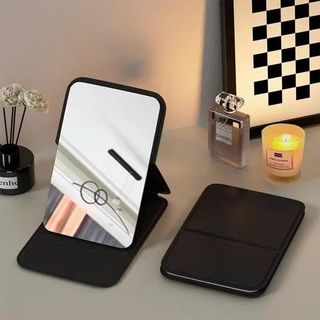 Gương trang điểm để bàn gấp gọn bọc da