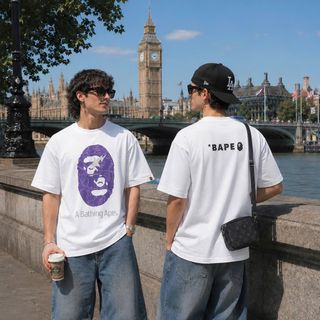 Mẫu tee dáng rộng phong cách đường phố cực chất chơi. Chất liệu 95% cotton.