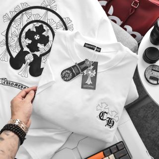 Mẫu áo thun Chrome Hearts logo thêu nam.