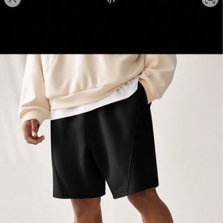 Loose Short With Stripe. Chất 100% cotton nỉ cua.