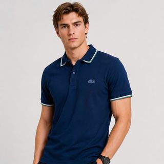 POLO NAM.  Chất liệu cotton piqué (cotton gai) dày vừa phải, mềm mại.  Form Slim Fit ôm vừa vặn.