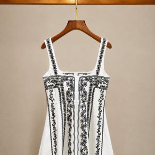 A130 Đầm Hai Dây Thêu Hoa Nổi 3D Nữ Cao Cấp – Đầm Chữ A Eo Cao Phong Cách Pháp Thanh Lịch Màu Trắng Size S M L