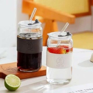 LY THUỶ TINH ĐAI DA 550ml KÈM ỐNG HÚT