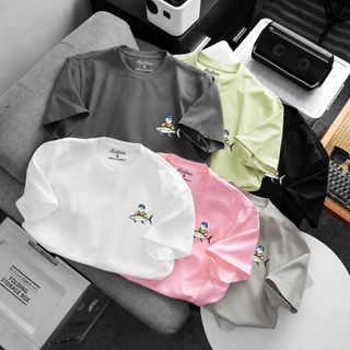 Áo thun nam.  Chất vải cotton 4c mịn mát,dày đẹp.