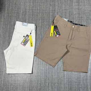 Sọt kaki UNDER AMO nam  co giãn. Phom vừa chấm gối.
