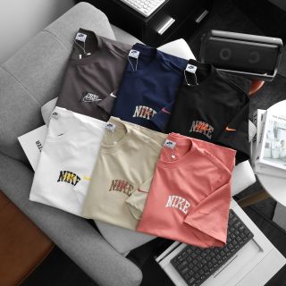 Mẫu áo thun  chất cotton 100% cao cấp. Phong cách trẻ trung, cá tính, form unisex nam nữ đều có thể mặc.