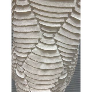 D177 Đầm Len Dệt Kim Nữ Không Tay Ôm Body Nhấn Eo Vân Nhăn 3D Dáng Ngắn Thanh Lịch Size S M L