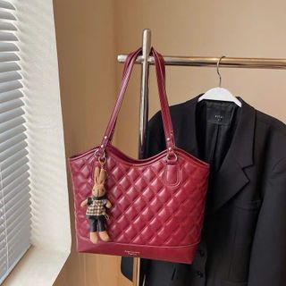Túi Xách Nữ W912 Da PU Trần Trám Kèm Charm, Thanh Lịch Sang Trọng