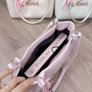Túi Công Sở W909 Da PU Mềm Màu Pastel Kèm Charm, Thanh Lịch Dễ Phối Đồ