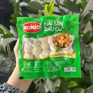 Xúc xích, cá viên,tôm viên,bò viên,chả mực,dồi sụn,lạp xưởng, chả cốm,nem thịt Romio
