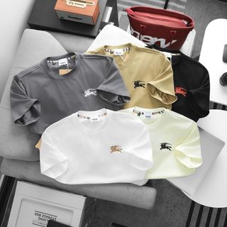 Tshirt bbr. Chất thun cotton 4c cao cấp xịn. Unisex nam nữ couple.