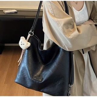 TÚI XÁCH NỮ W903 CÔNG SỞ DA PU BÓNG KÈM CHARM GẤU HÀN QUỐC