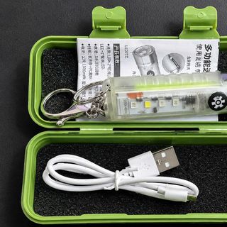ĐÈN PIN MINI SIÊU SÁNG 520 HỘP NHỰA (T100)