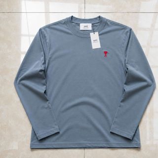 Mẫu áo thun cotton 4c dài tay thêu logo đơn giản. Chất vải mềm mại thiết kế bo tay suông.