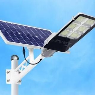 ĐÈN ĐƯỜNG NĂNG LƯỢNG MẶT TRỜI 300w – KÈM REMOTE (Pin 30.000 Mah)
