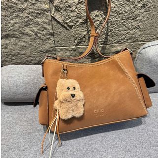 👜 TÚI ĐEO VAI NỮ DA PU THANH LỊCH KÈM CHARM GẤU – ĐI HỌC, ĐI LÀM W862