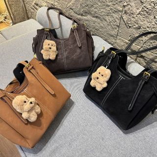 🧸 [TẶNG CHARM] TÚI XÁCH NỮ DA PU DÁNG RỘNG KÈM MÓC GẤU XINH XẮN W861