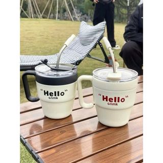 Cốc nhựa Hello 2 màu kèm ống hút (THÙNG 60C)