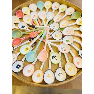 Muỗng Sứ Mẫu Ngẫu Nhiên (Thùng 640)
