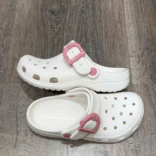 Chuyên cung cấp sỉ dép, chất liệu EVA chính hãng 9-10 crocs, đúc nguyên khối chuẩn từng milimet