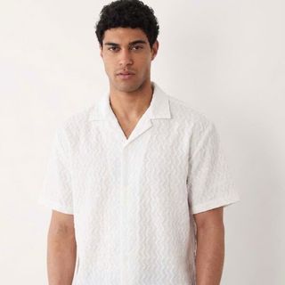 Loose Textured ShortSleeve Shirt. Chất cotton vải dệt vân ren nổi độc đáo tinh tế.