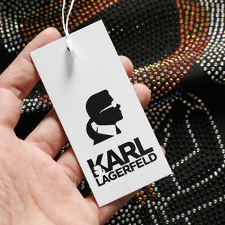 Mẫu áo thun KARL LAGERFELD. Áo chất cotton 100% cao cấp xịn. Logo đính đá.