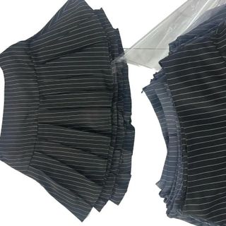 Chân váy xòe xếp ly có lót q