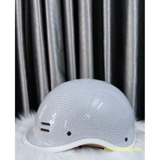 Nón Bảo Hiểm DAN GROUP MŨ BẢO HIỂM KIỂU DÁNG CÁ HEO  CHÍNH HÃNG (HÀNG ĐẠT CHUẨN ĐI XE MÁY) BẢO HÀNH 12 THÁNG Thời Trang - An Toàn - Giá Tốt