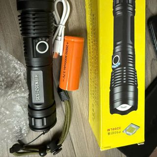 ĐÈN PIN SIÊU SÁNG S35